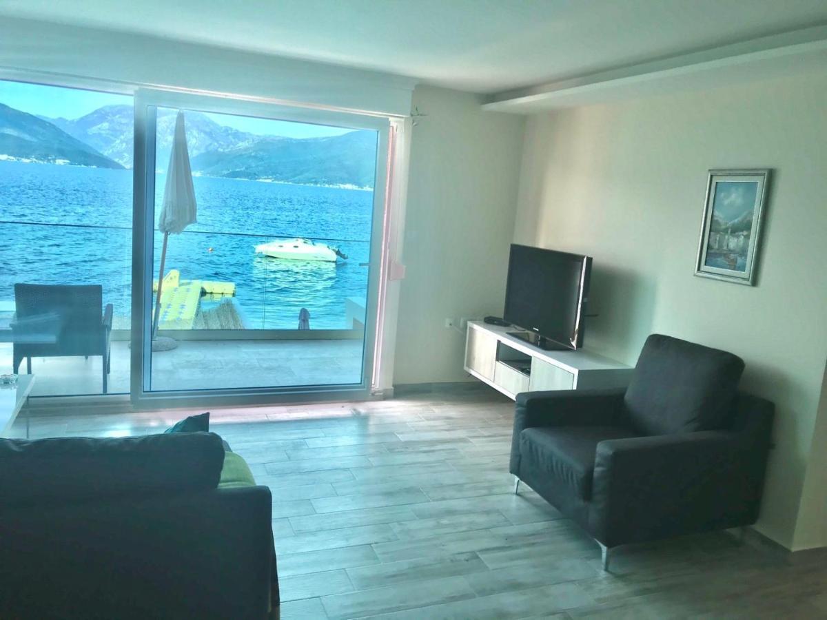 Lux Apartments Krasići Dış mekan fotoğraf