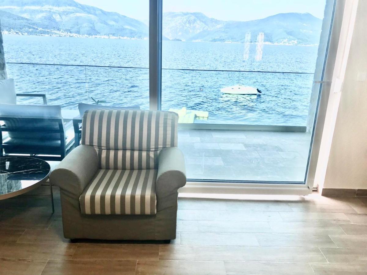 Lux Apartments Krasići Dış mekan fotoğraf