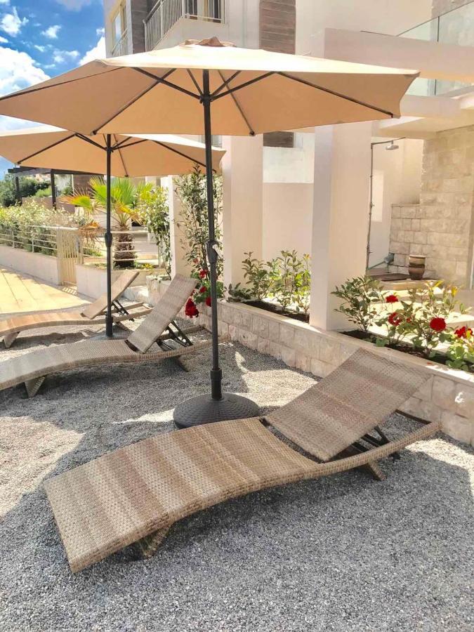 Lux Apartments Krasići Dış mekan fotoğraf