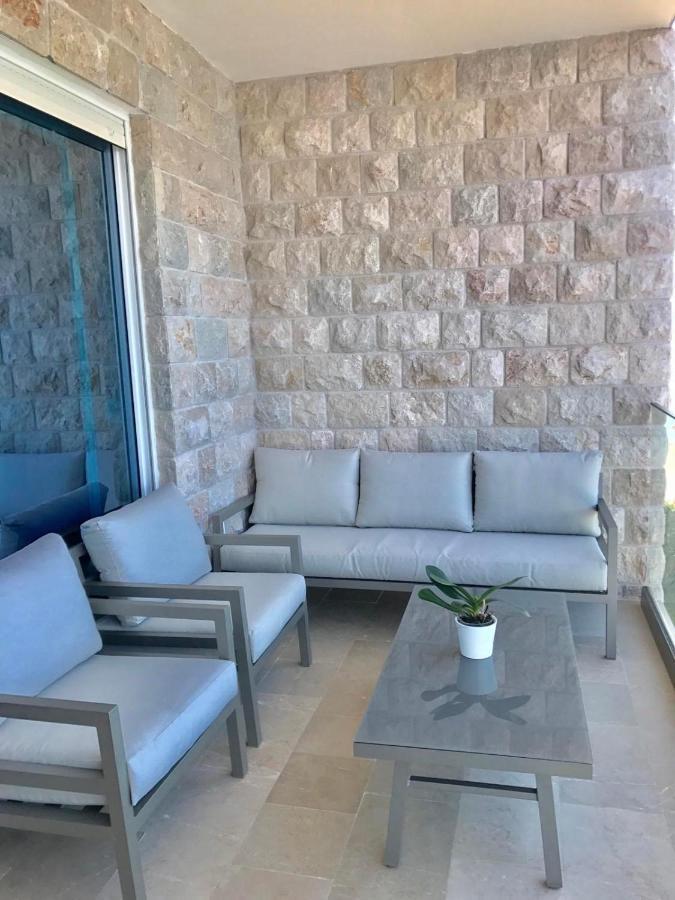Lux Apartments Krasići Dış mekan fotoğraf