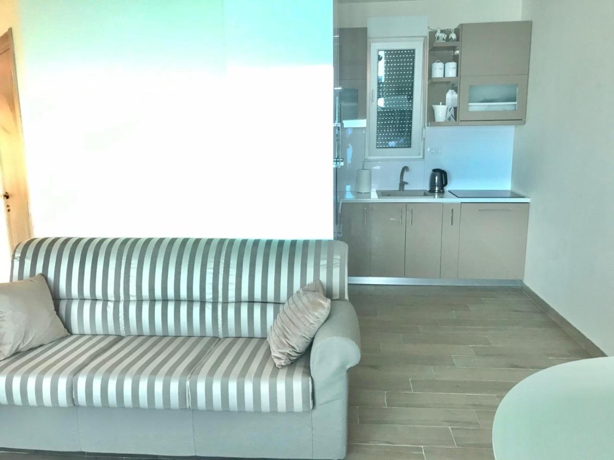 Lux Apartments Krasići Dış mekan fotoğraf